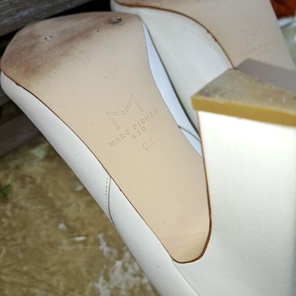 Marc Fisher Urmi Pointed Toe Bootie - Picture 11 of 12